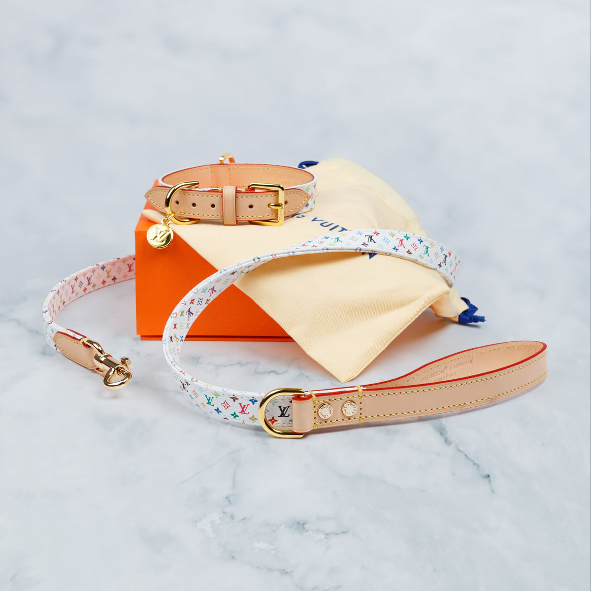 Luxury Leather Dog Collar & Lead